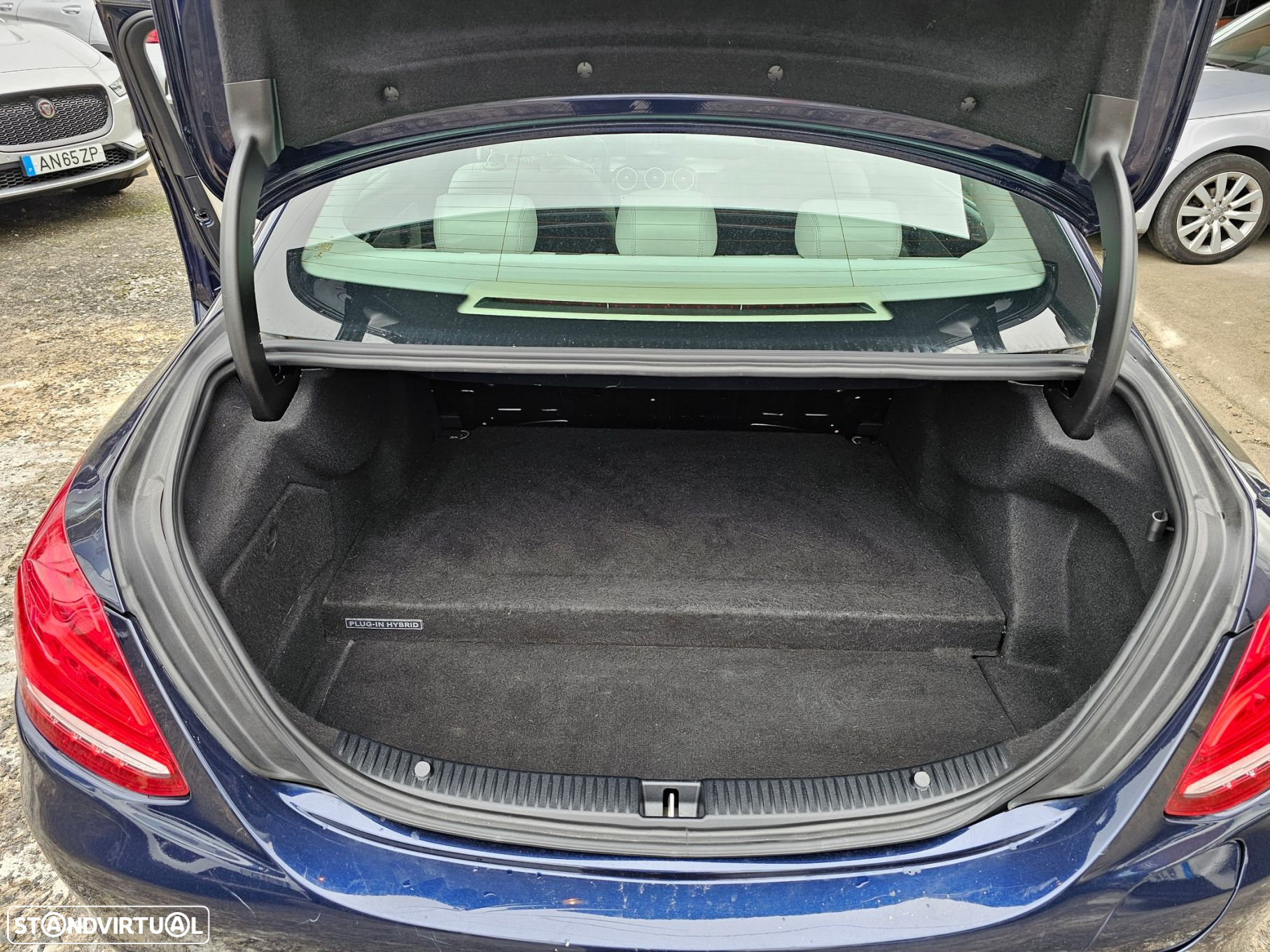 Mercedes-Benz C 350 e - 9