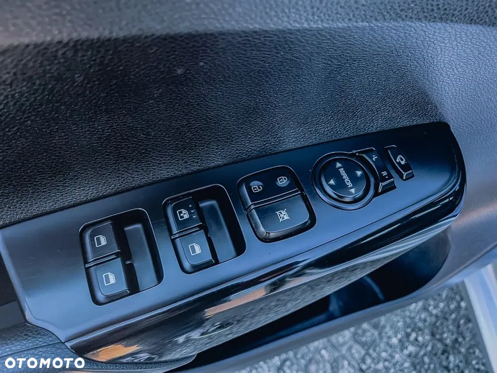 Kia Picanto 1.0 L - 14
