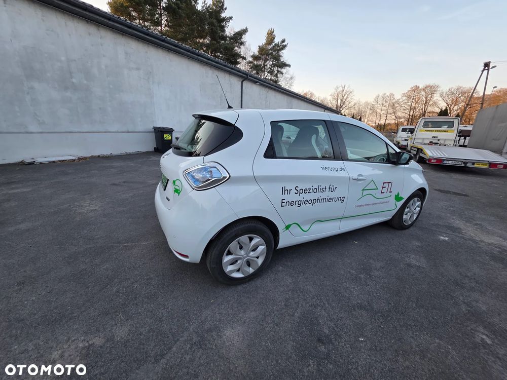 Renault Zoe - 15