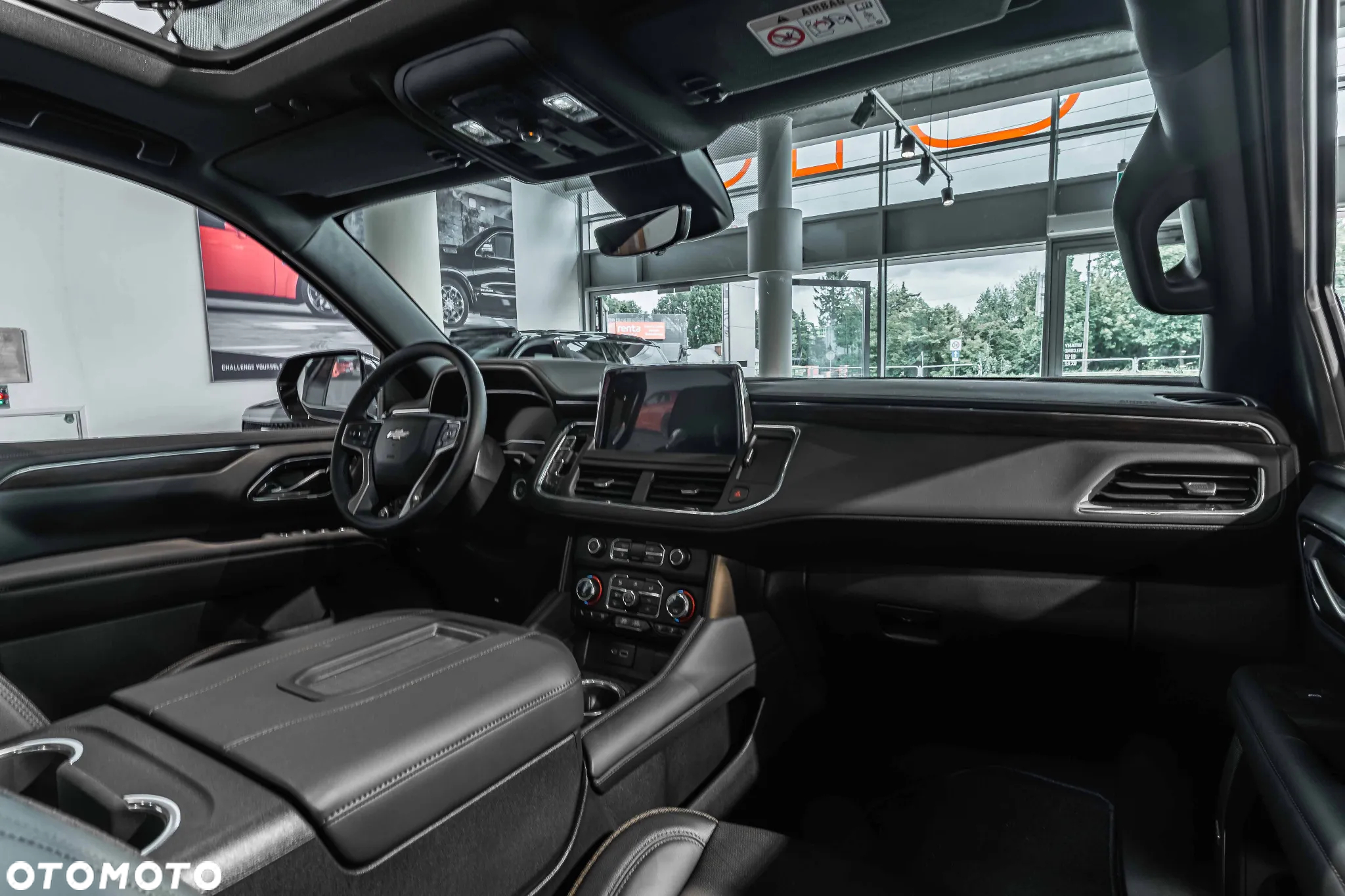 Chevrolet Tahoe - 29