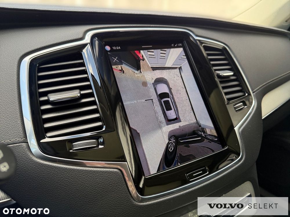 Volvo XC 90 - 21
