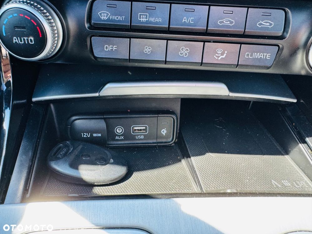 Kia Stinger 3.3 T-GDI V6 GT AWD - 30