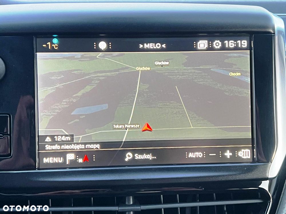 Peugeot 2008 BlueHDi 120 EAT6 Black Edition - 32