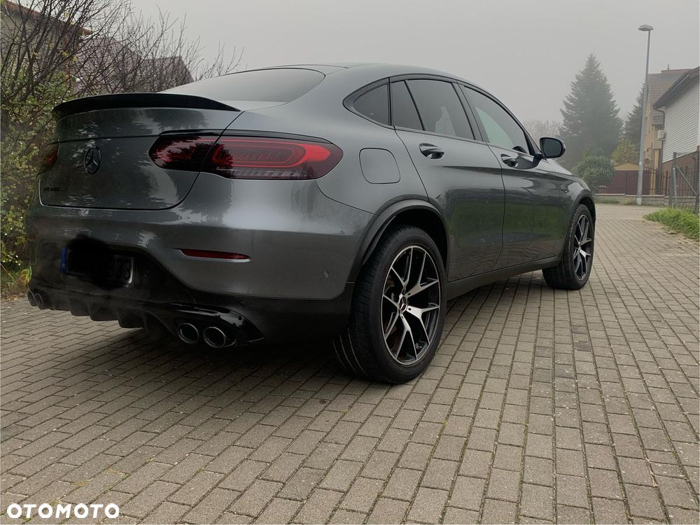 Mercedes-Benz GLC - 2