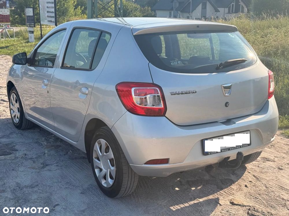 Dacia Sandero 0.9 TCe Laureate S&S EU6 - 4