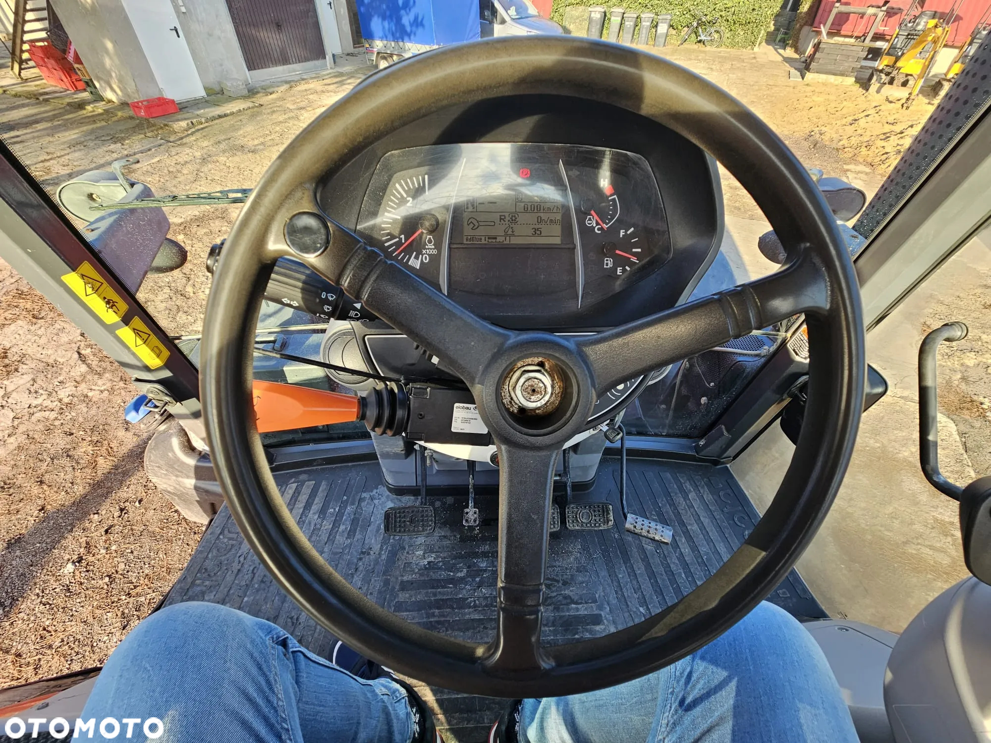 Kubota M7131 - 11