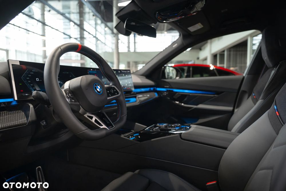 BMW i5 83.9kWh M60 xDrive - 19