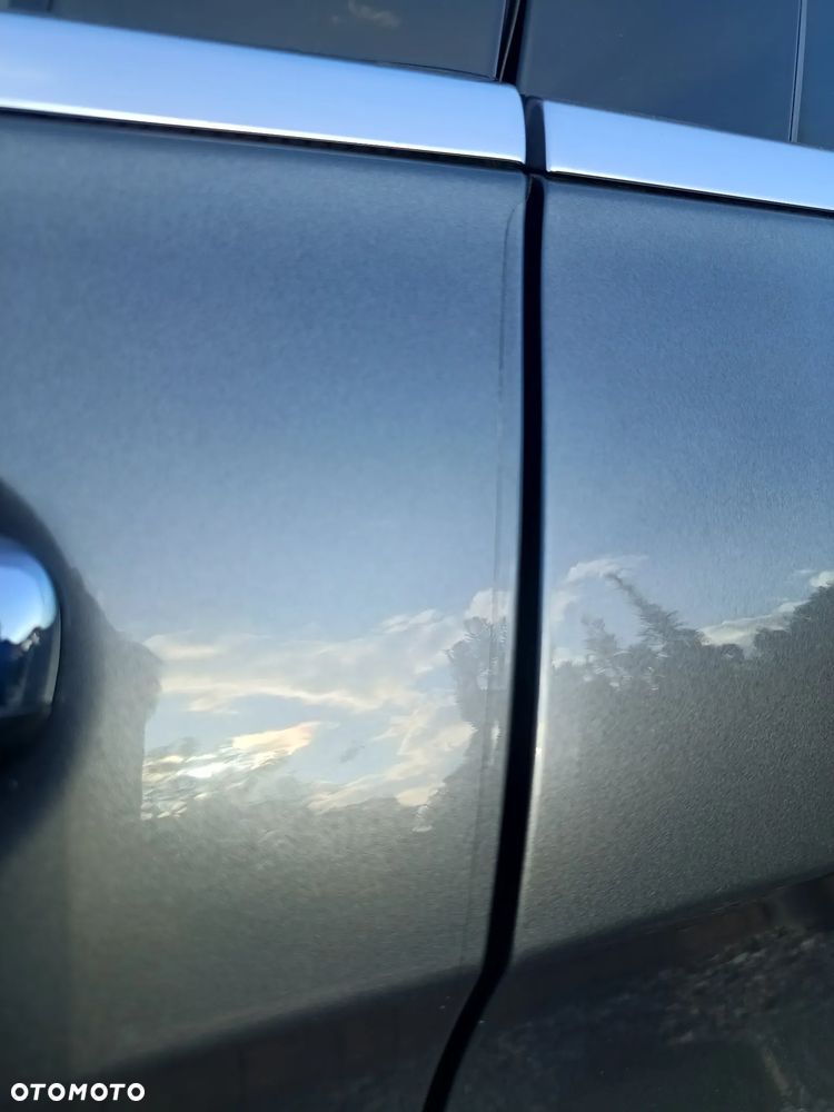 Mercedes-Benz GLC - 26