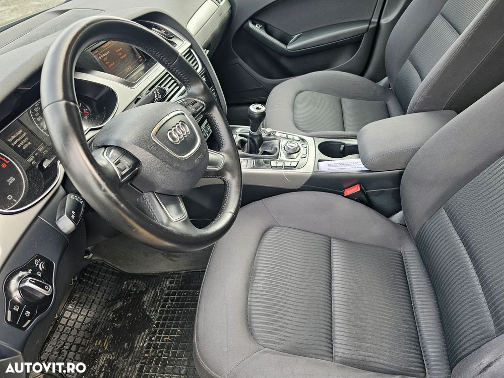 Audi A4 Avant 2.0 TDI DPF S line Sportpaket - 30