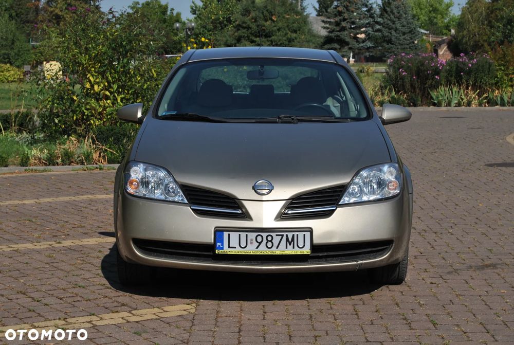 Nissan Primera 1.8 Visia - 12