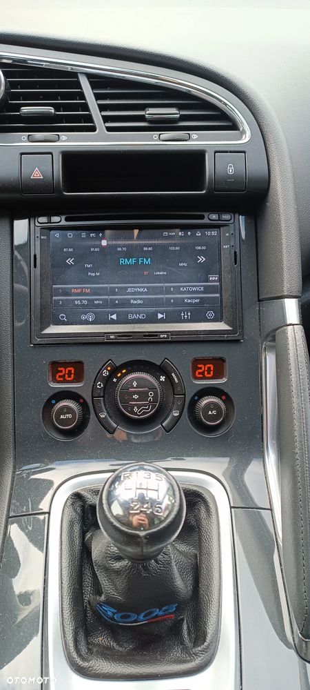 Peugeot 3008 1.6 Premium - 12