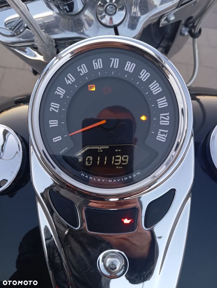 Harley-Davidson Softail Deluxe - 15