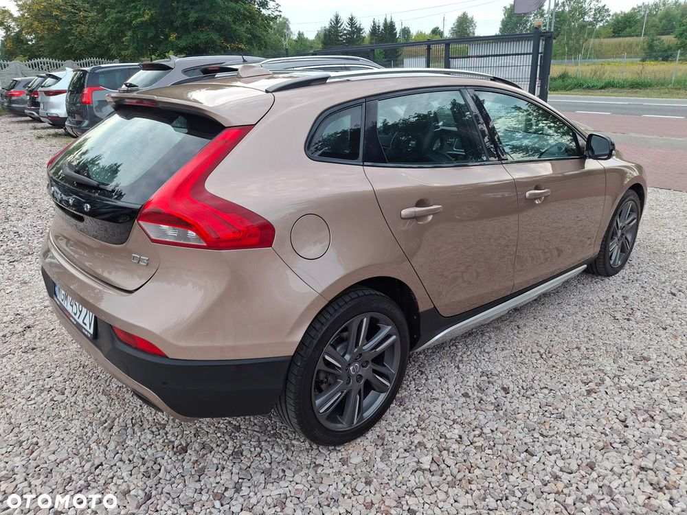 Volvo V40 Cross Country D3 Summum - 3