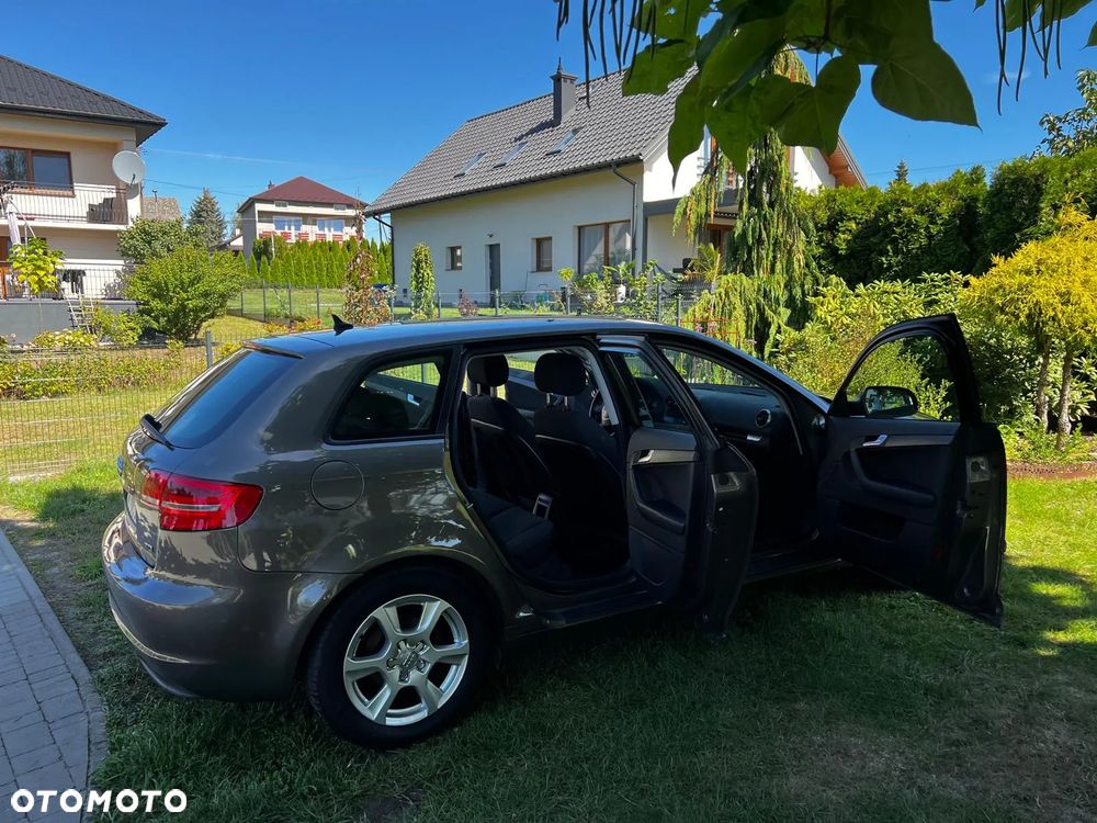 Audi A3 Sportback - 11