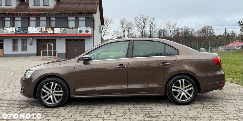 Volkswagen Jetta 1.4 TSI Highline Perfectline DSG - 6