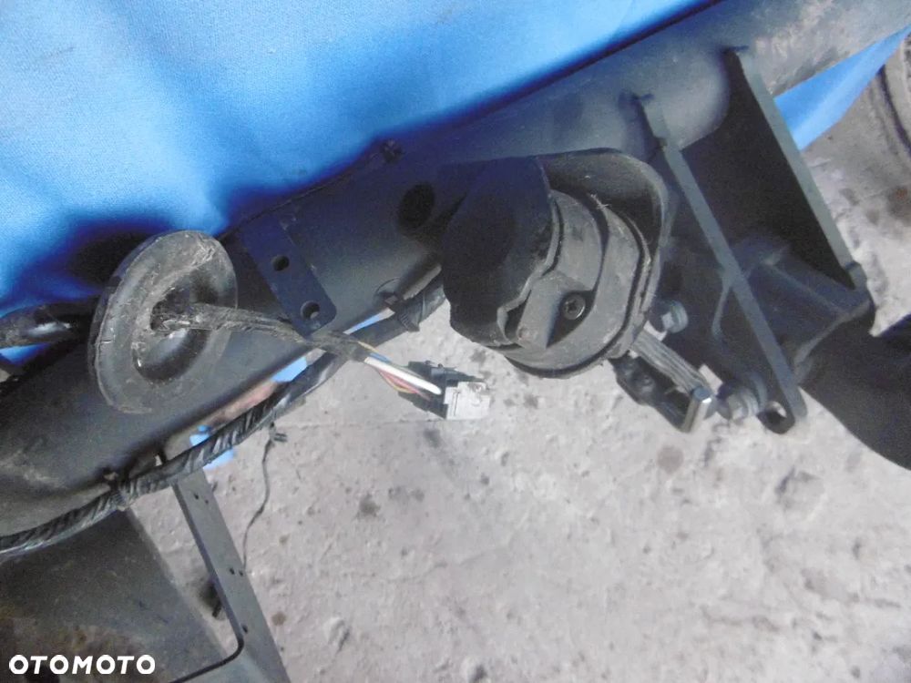 HAK HOLOWNICZY DISCOVERY SPORT - 2