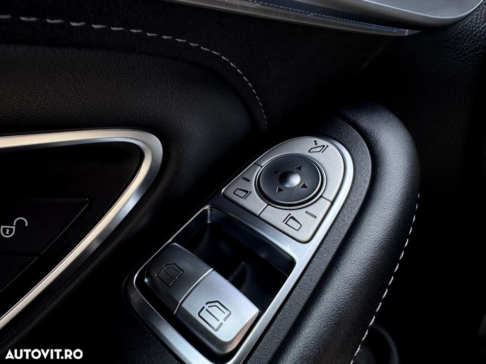 Mercedes-Benz C 63 AMG - 34
