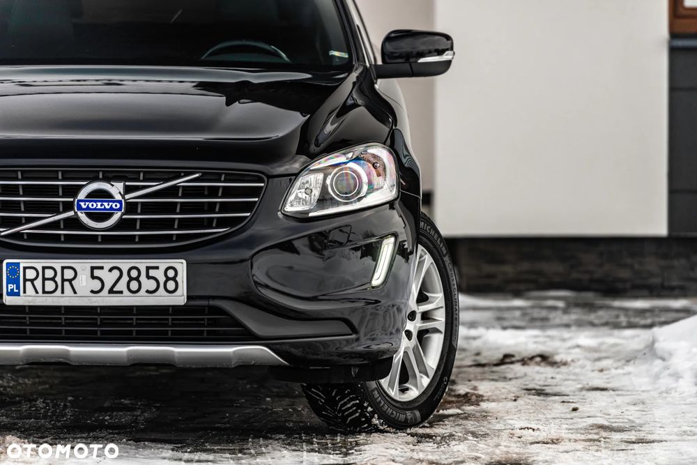 Volvo XC 60 D3 Geartronic Summum - 11