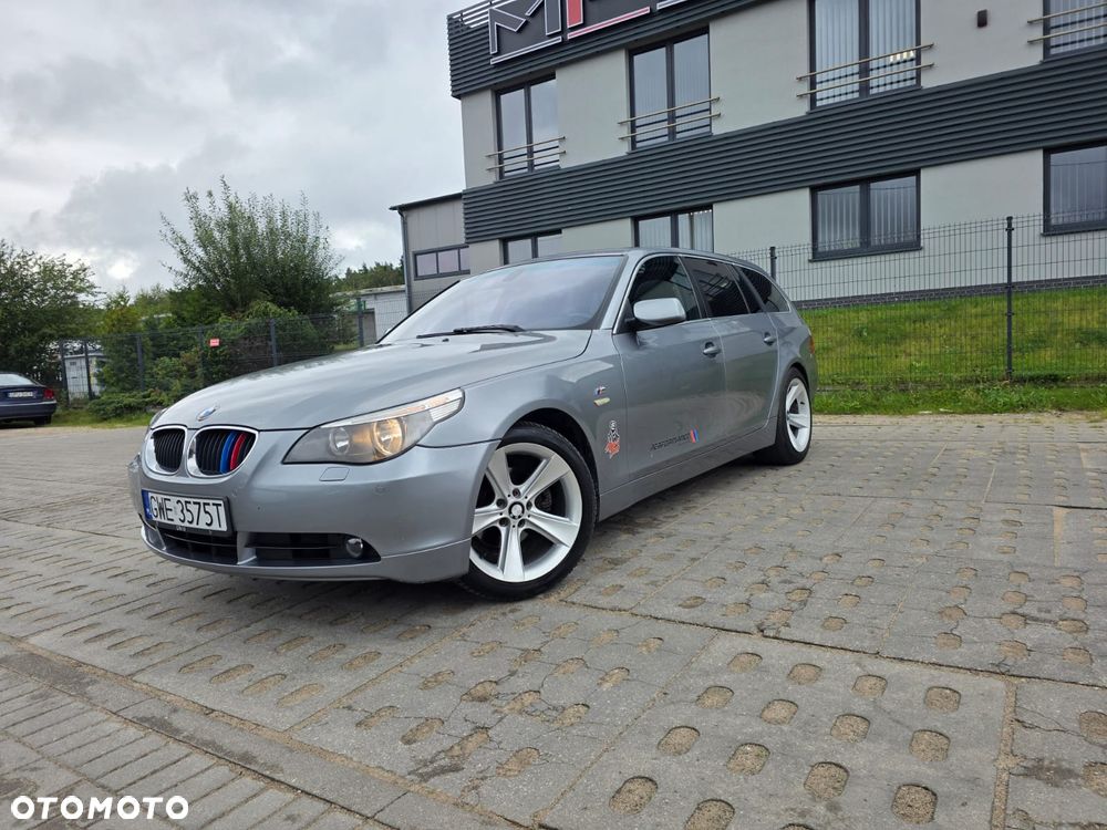 BMW Seria 5 525d - 5