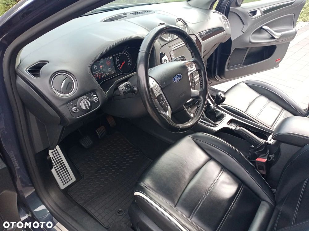 Ford Mondeo 2.0 TDCi Titanium X - 21