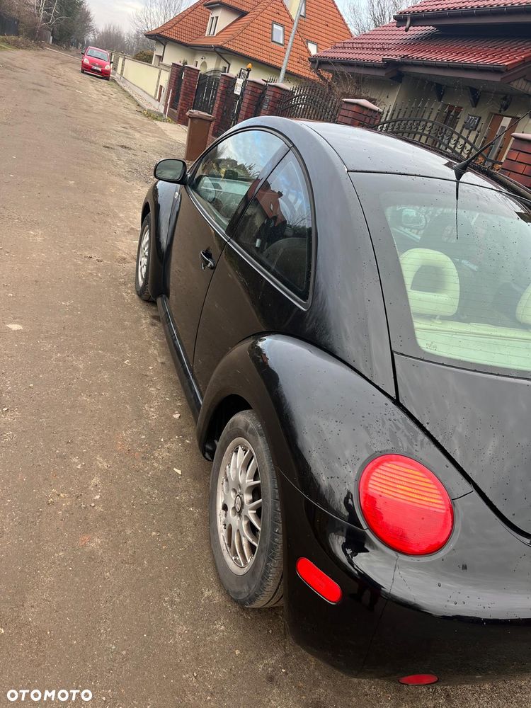 Volkswagen New Beetle 2.0 - 7