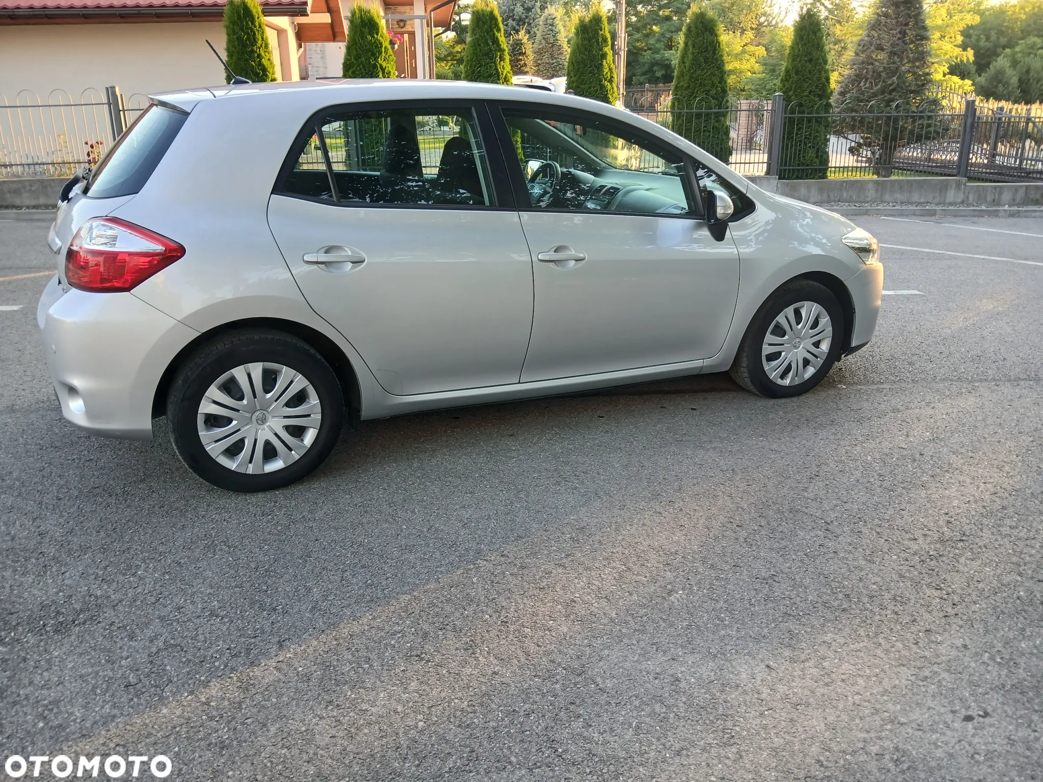 Toyota Auris 1.6 Dynamic - 4