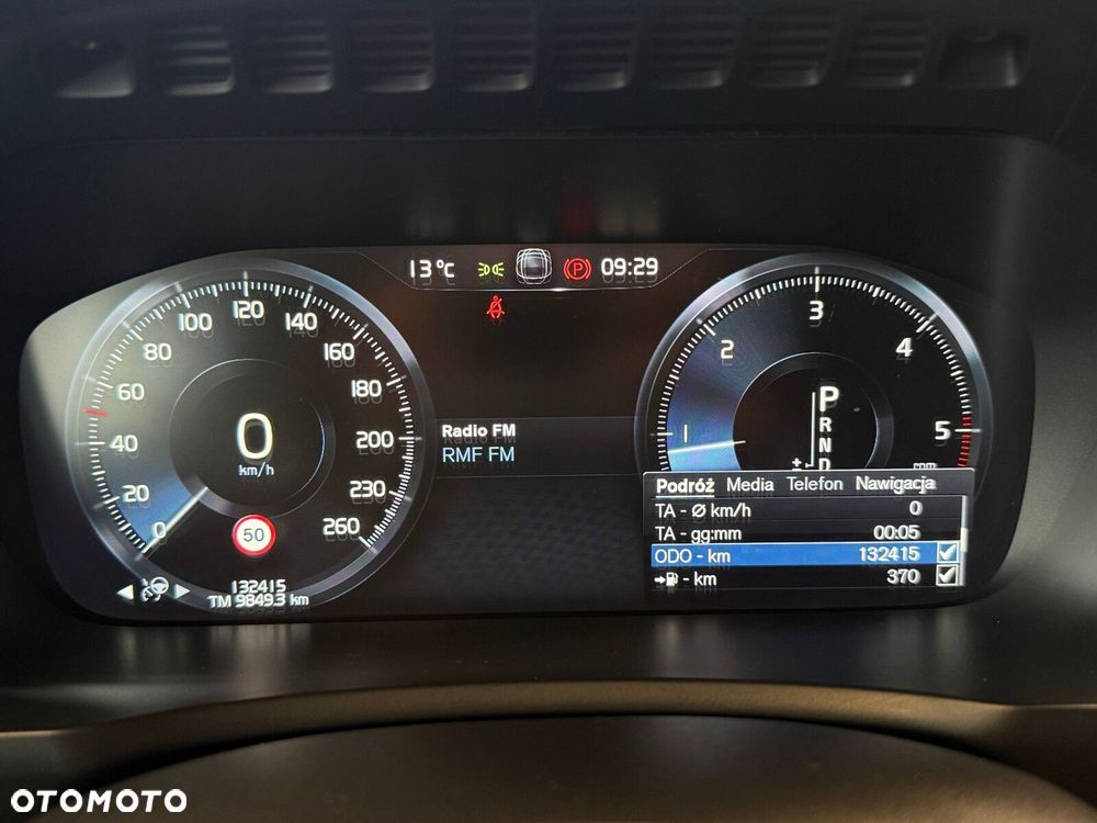 Volvo XC 90 - 37