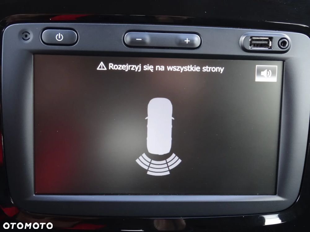 Renault Captur 0.9 Energy TCe Intens EU6 - 18