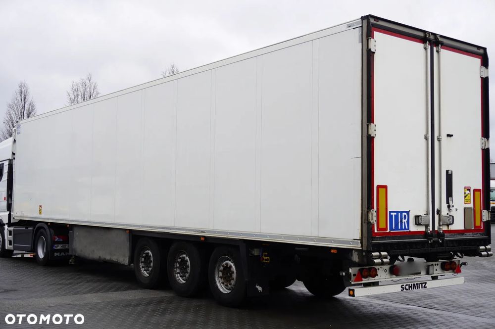 Schmitz Cargobull Naczepa chłodnicza Schmitz / Carrier Vector 1550 - 5