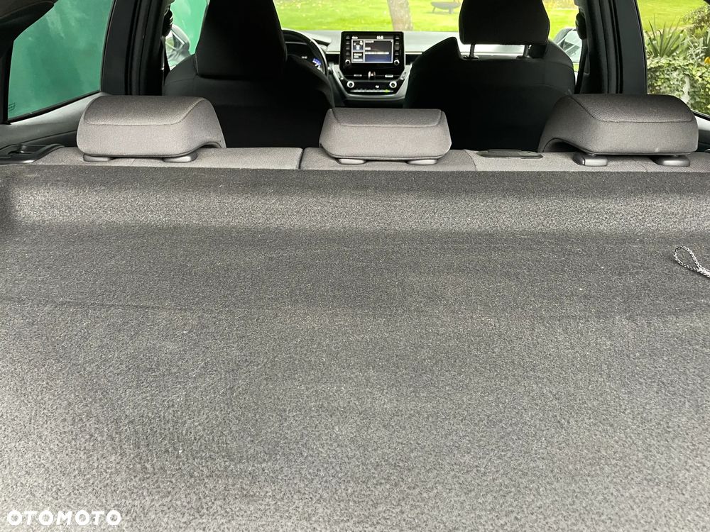 Toyota Corolla 1.8 Hybrid Comfort - 18