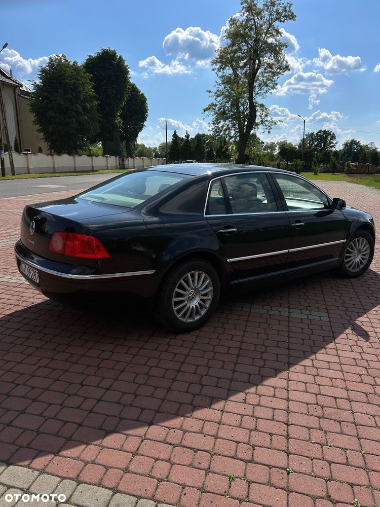 Volkswagen Phaeton - 4