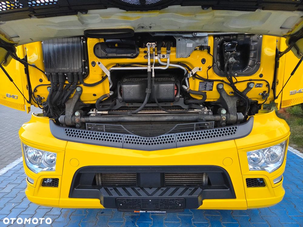 Mercedes-Benz Actros - 36