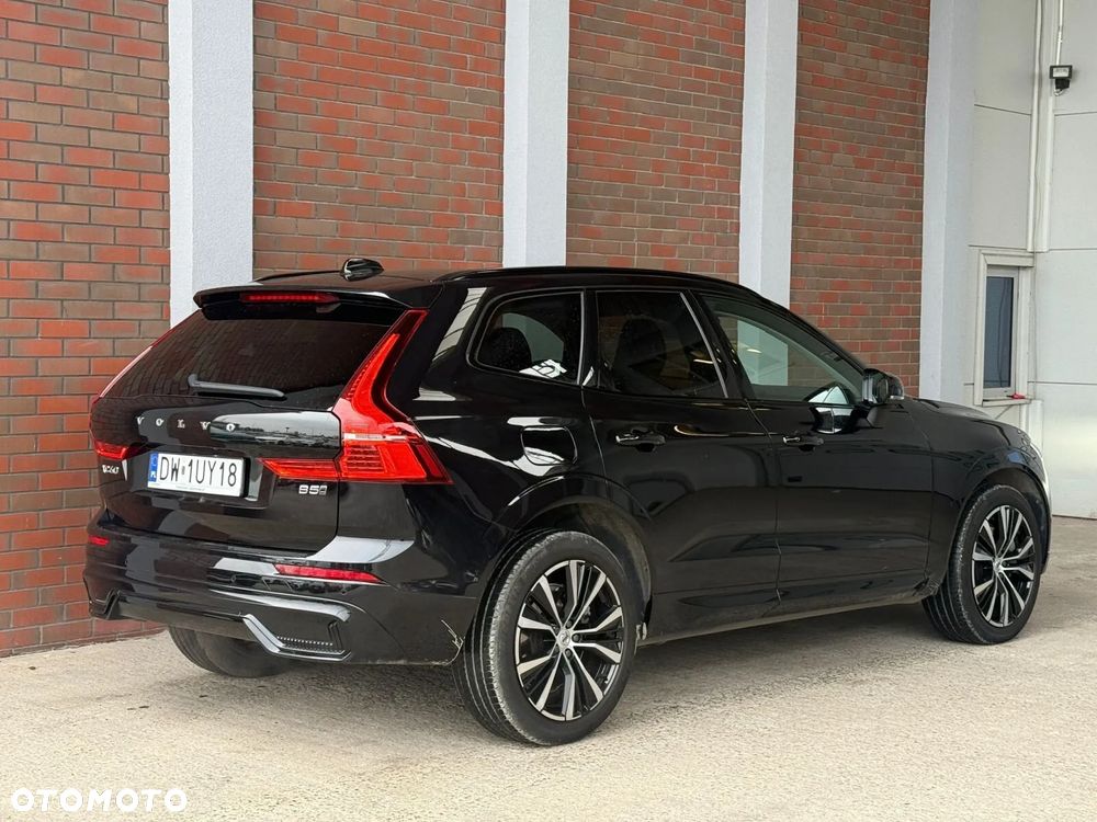 Volvo XC 60 B5 B AWD Plus Bright - 4