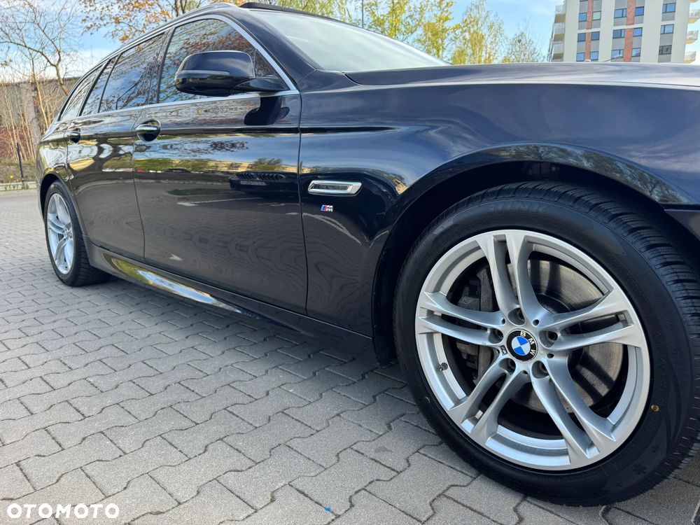 BMW Seria 5 525d - 9
