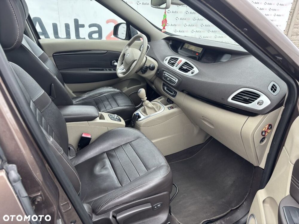 Renault Scenic dCi 130 FAP Luxe - 11