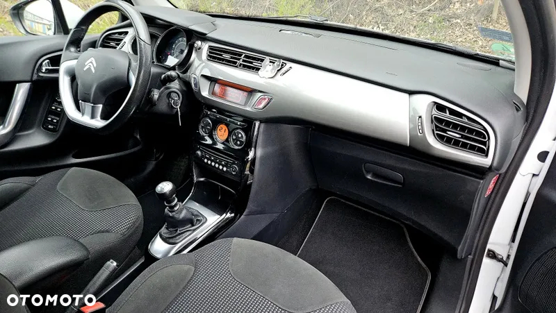 Citroën C3 1.6 HDi Exclusive - 22
