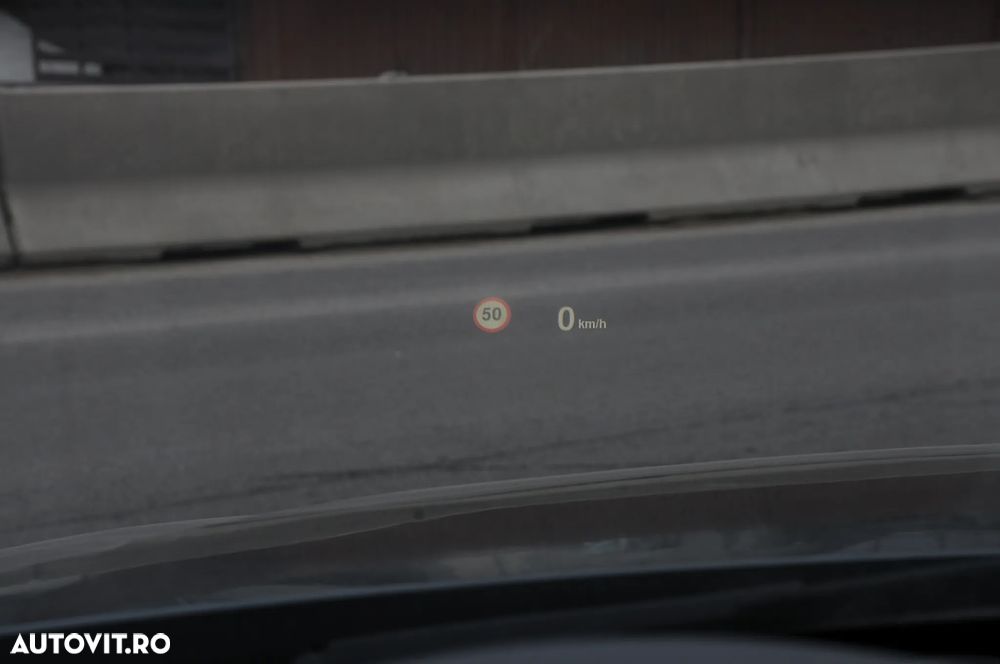 BMW Seria 3 320d Aut. Luxury Line - 26