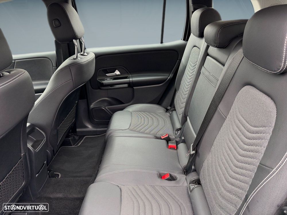 Mercedes-Benz GLB 180 d Progressive - 12