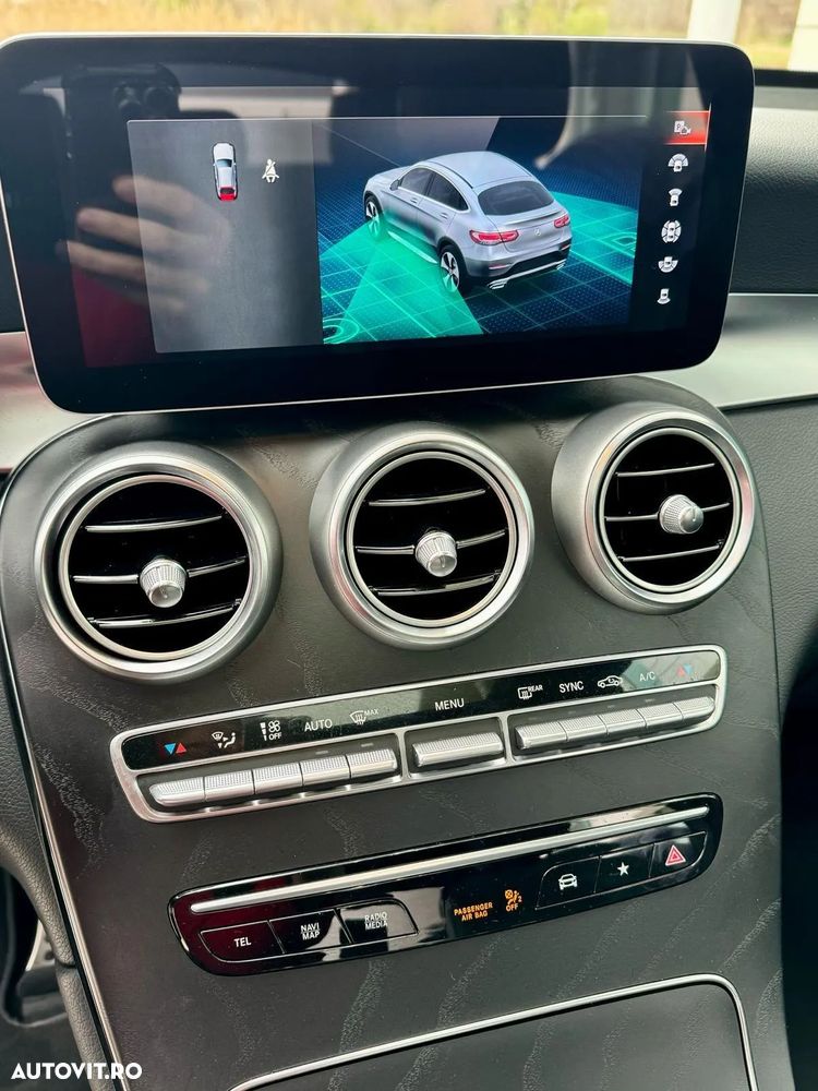 Mercedes-Benz GLC 300 4MATIC - 10