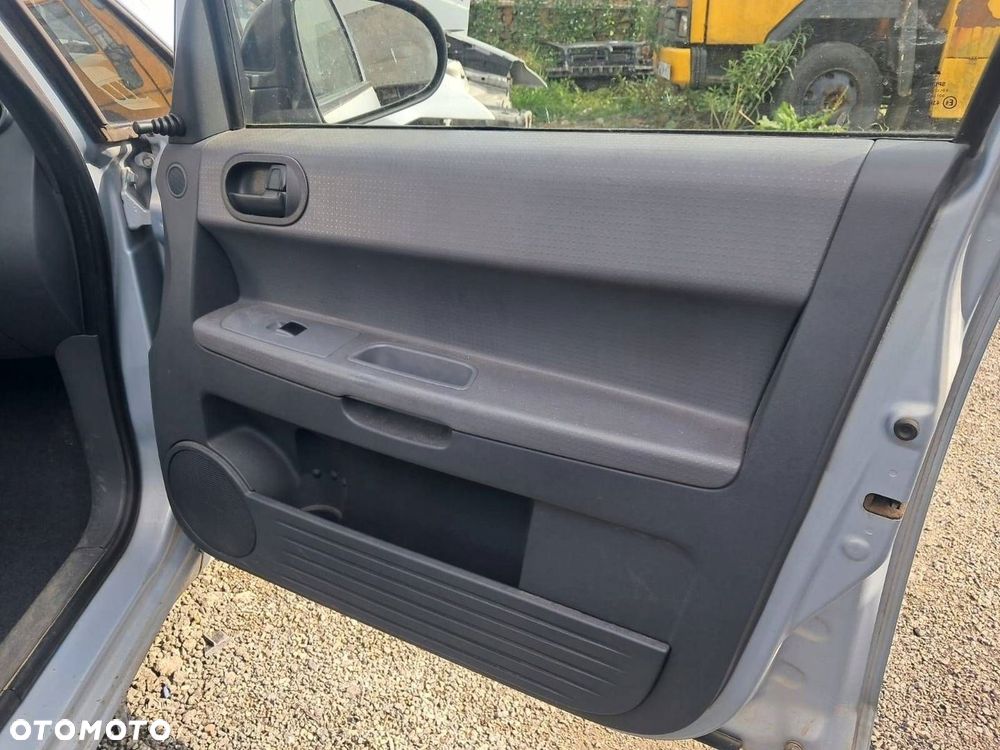 FOTELE KANAPA BOCZKI MITSUBISHI COLT Z30 VI 04R 5D - 10