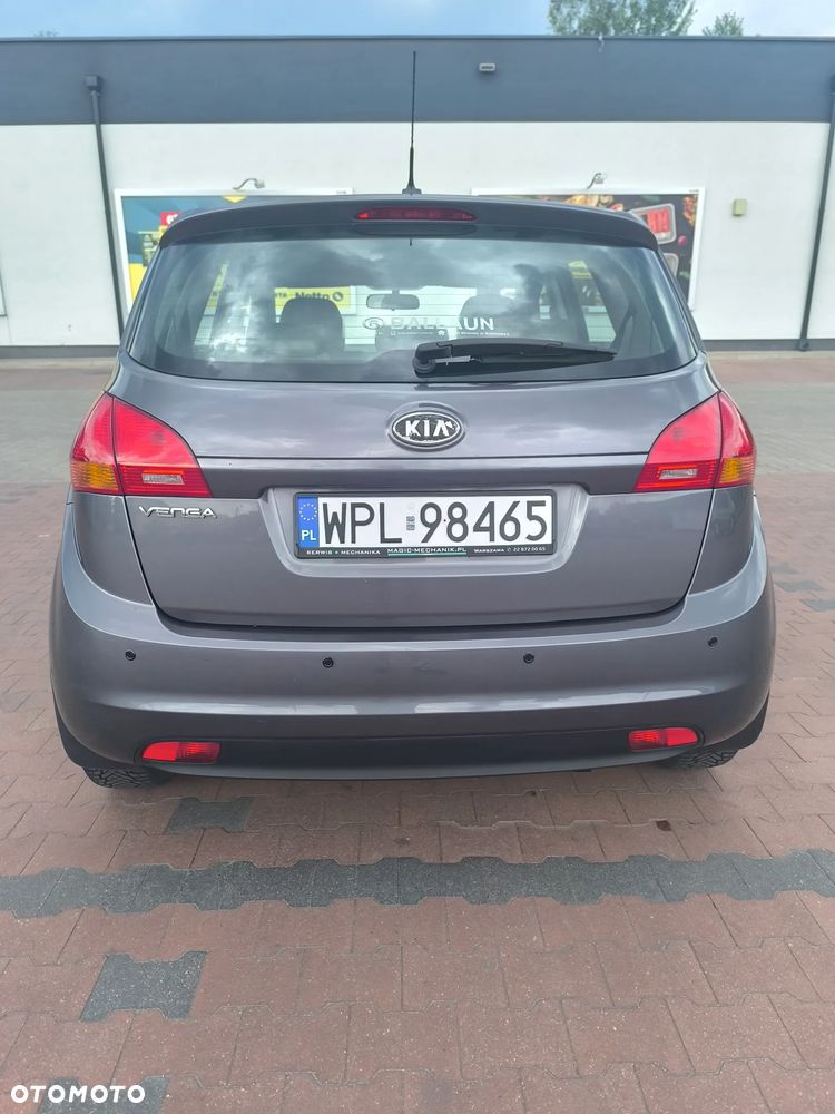 Kia Venga 1.4 M - 6