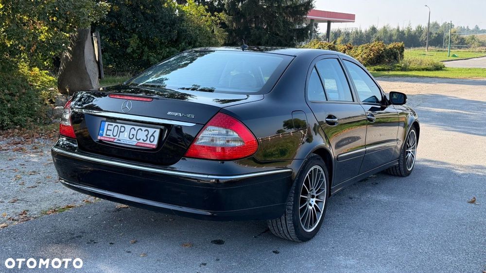 Mercedes-Benz Klasa E - 26