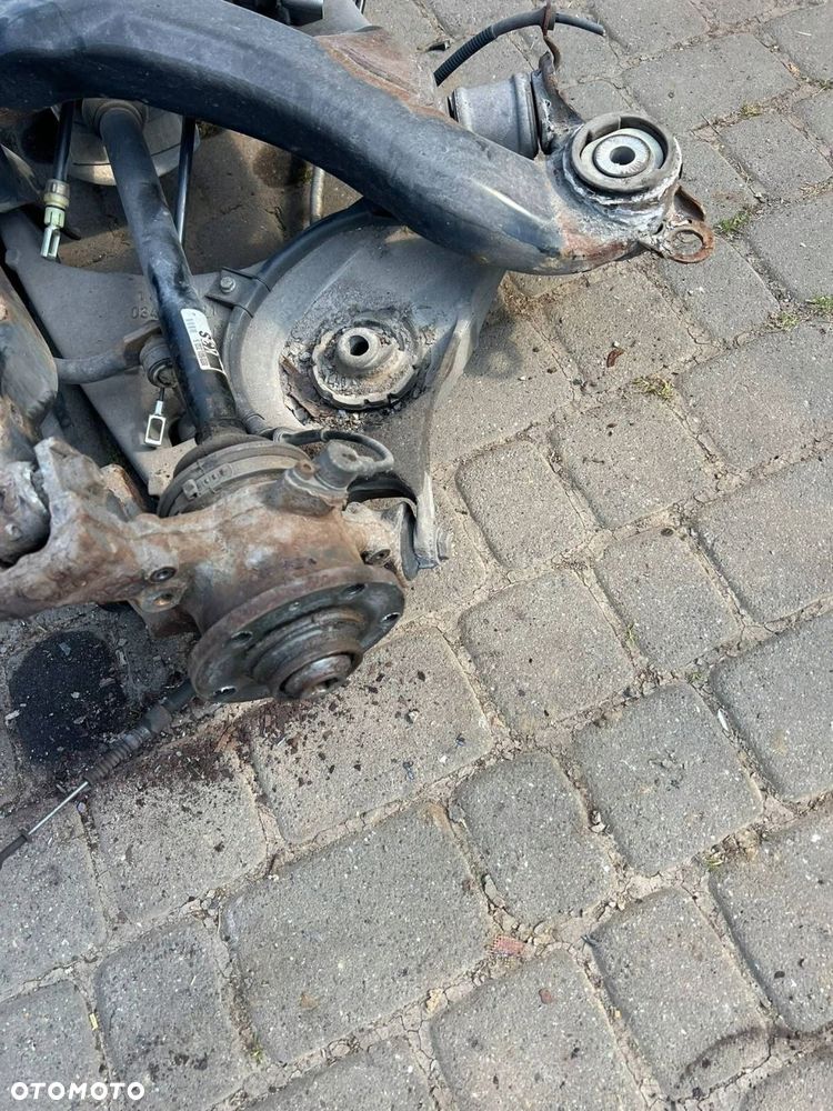 Zawieszenie tylne / Komplet 3.2 FSI Audi A4 S4 B7 8E 8H 2007 - 5