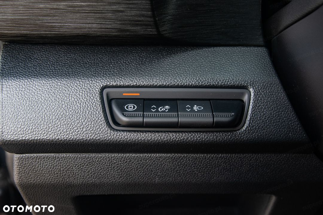 Renault Trafic - 25
