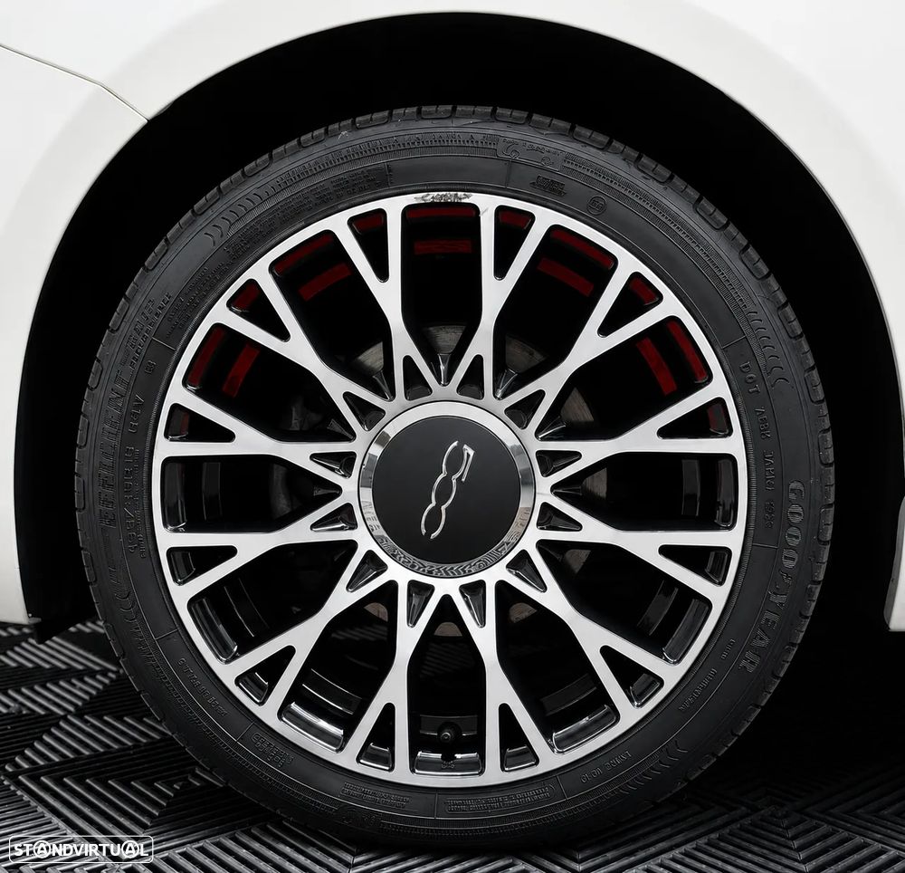 Fiat 500 1.0 Hybrid Sport - 10