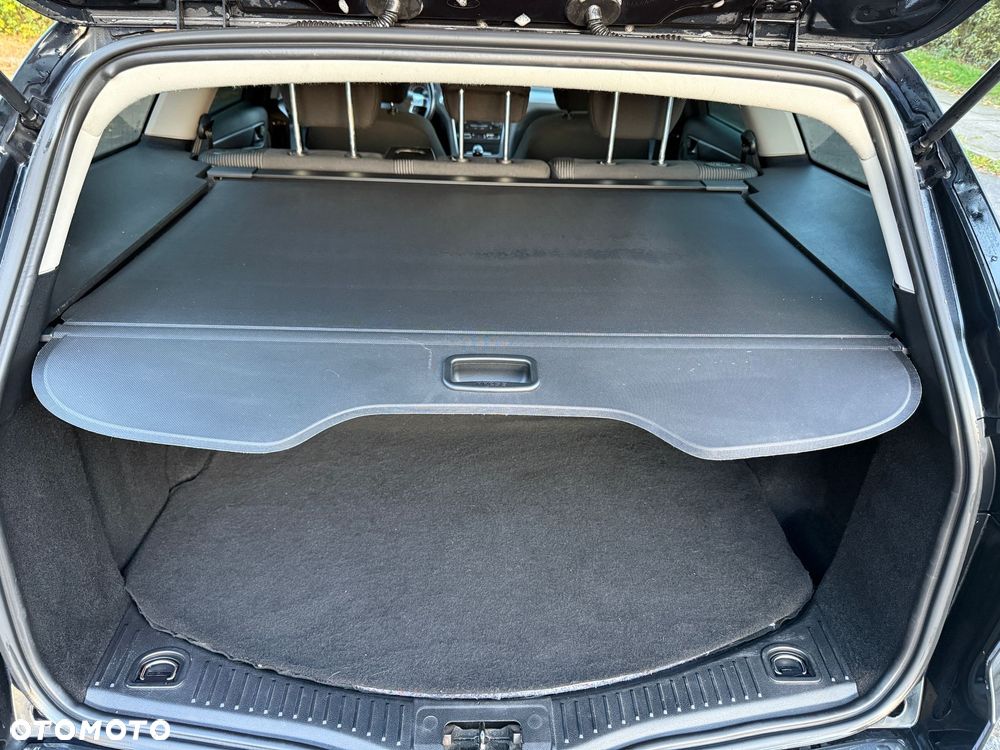 Ford Mondeo SW 2.0 TDCi Titanium - 21