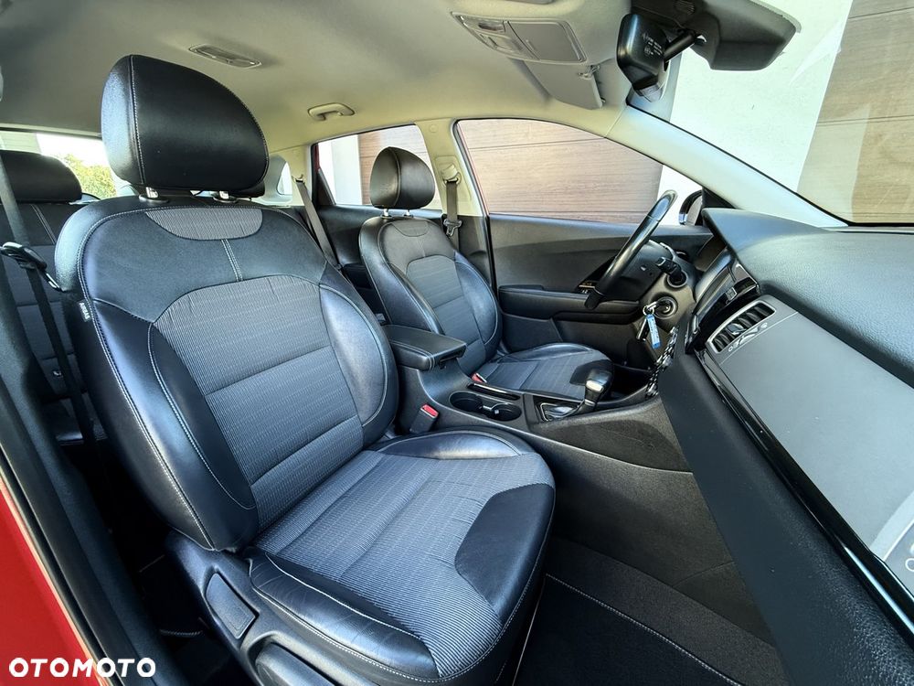 Kia Niro 1.6 GDI HEV 2WD OPF Spirit - 29