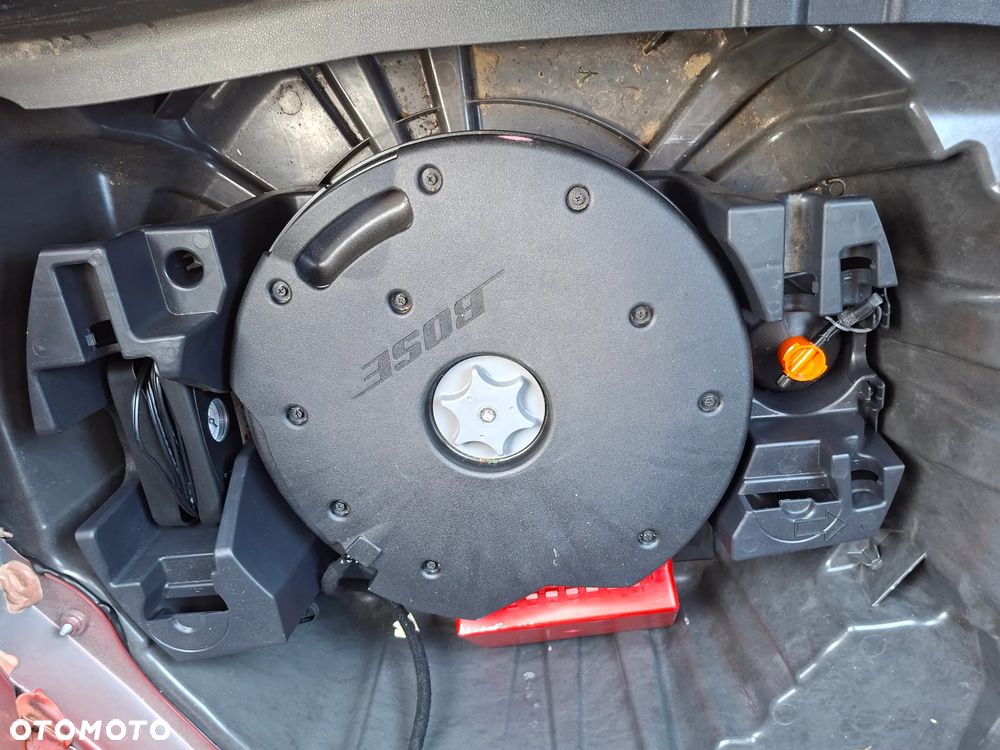 Renault Megane ENERGY dCi 130 BOSE EDITION - 27