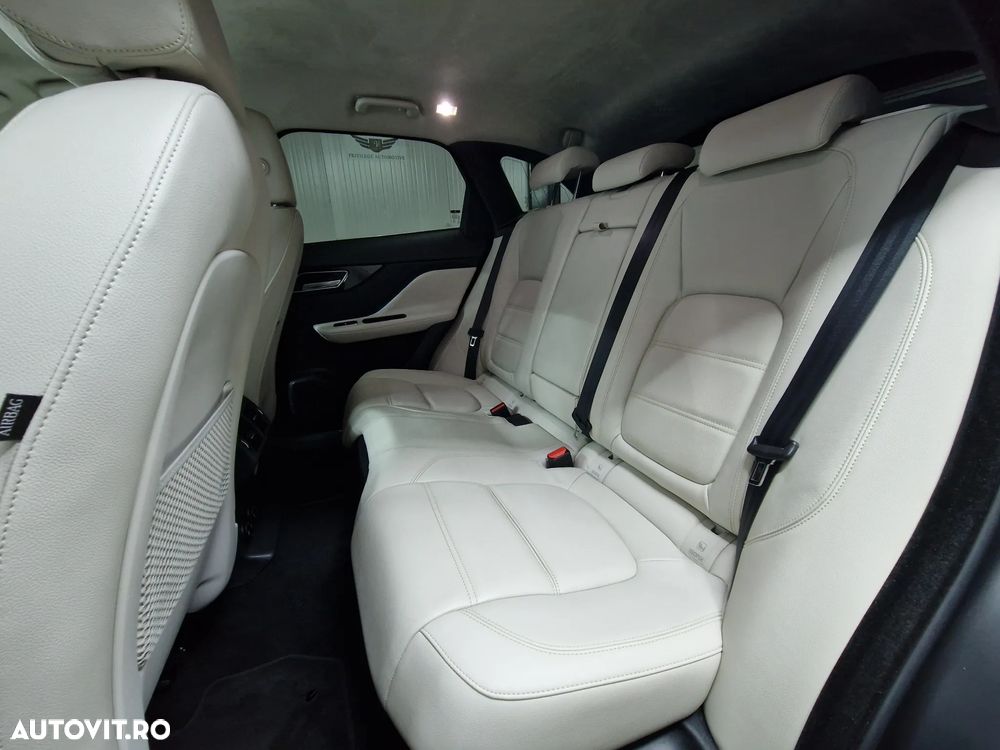 Jaguar F-Pace 20d AWD Aut. Prestige - 20