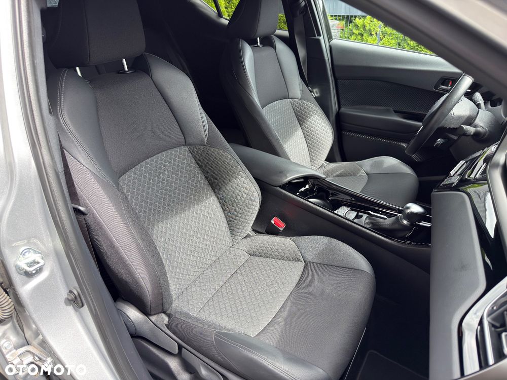 Toyota C-HR - 25